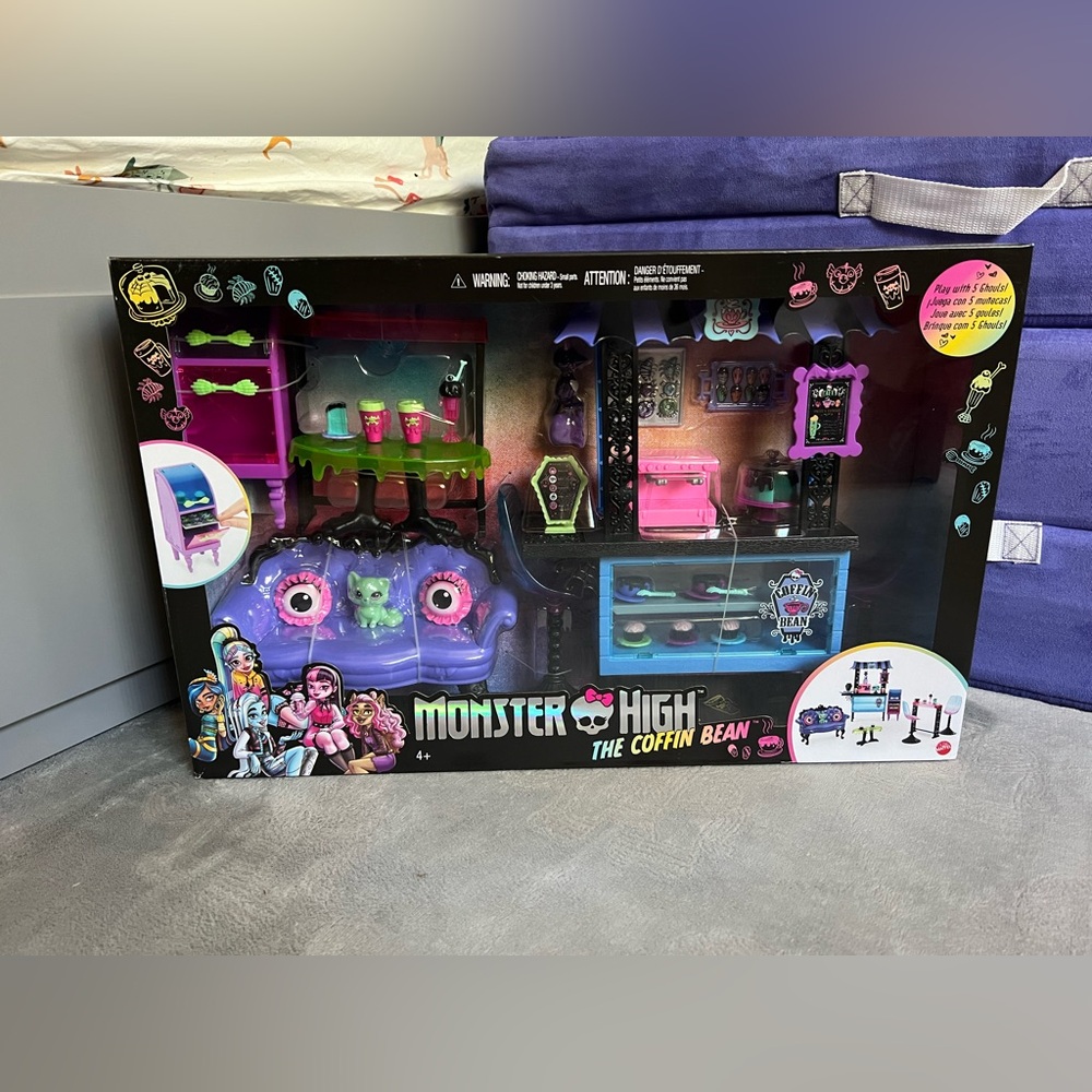 Monster High, The Coffin Bean, The Coffee Shop  New In Box